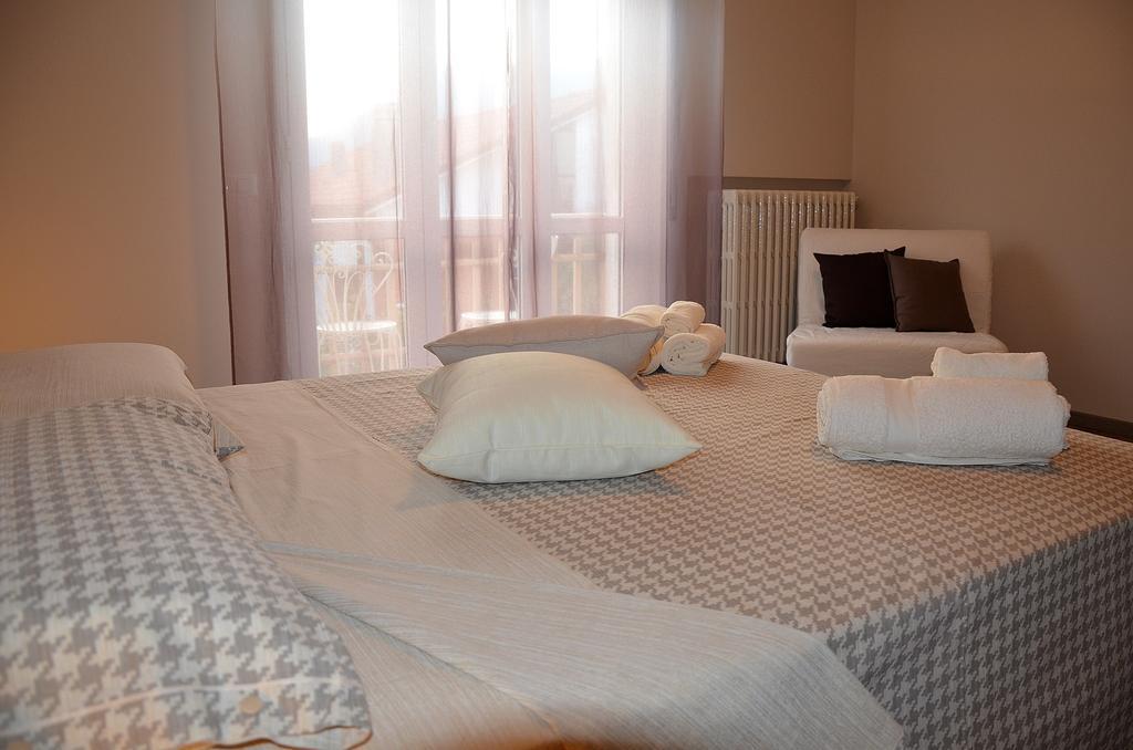 B&B Panorama Iseo Ruang foto