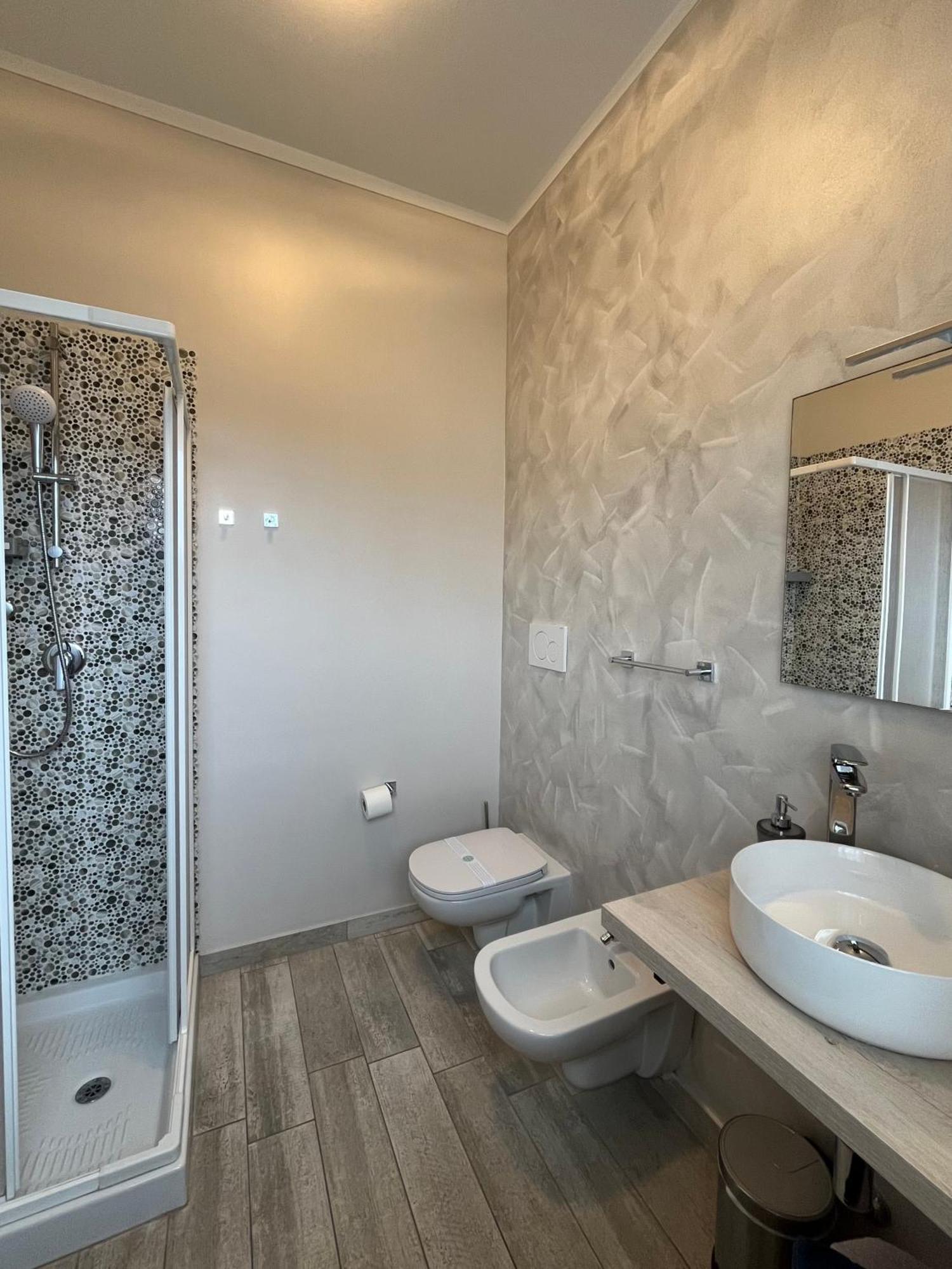 B&B Panorama Iseo Bagian luar foto